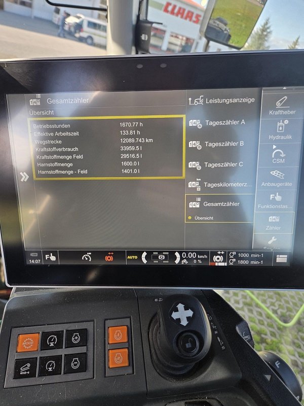Traktor typu CLAAS Xerion 4200 TRAC VC, Gebrauchtmaschine v Wuppertal (Obrázok 3)