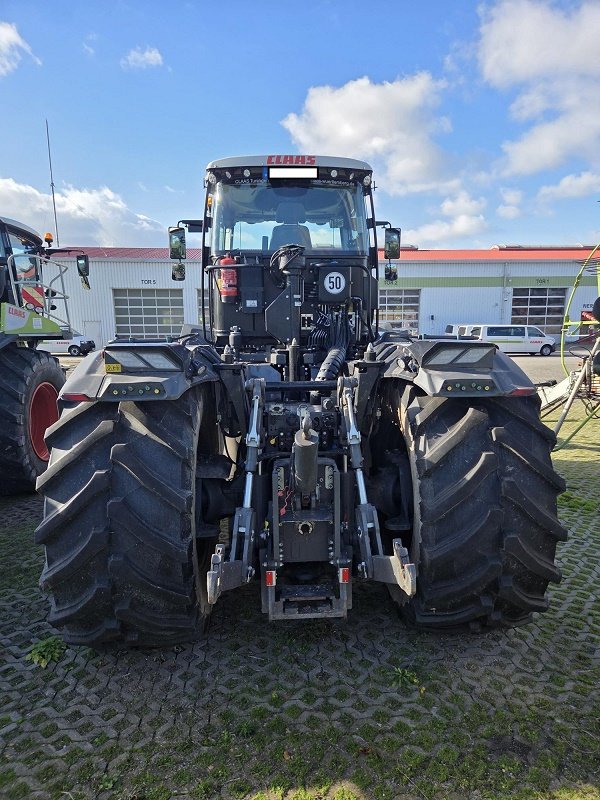 Traktor typu CLAAS Xerion 4200 TRAC VC, Gebrauchtmaschine v Wuppertal (Obrázok 4)