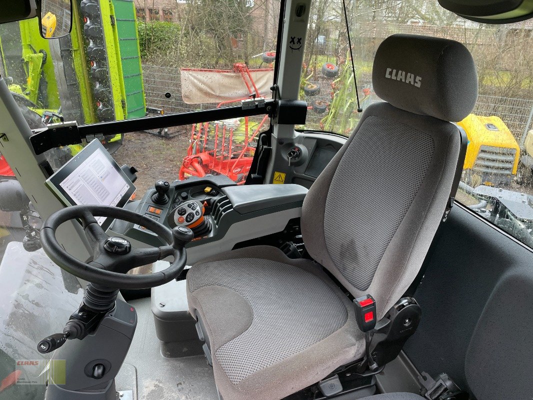 Traktor des Typs CLAAS Xerion 4200 Trac VC, Gebrauchtmaschine in Reinheim (Bild 12)