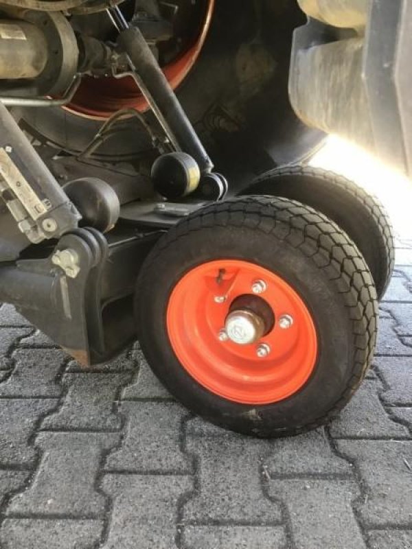 Traktor des Typs CLAAS XERION 4200 TRAC, Gebrauchtmaschine in Landsberg (Bild 17)