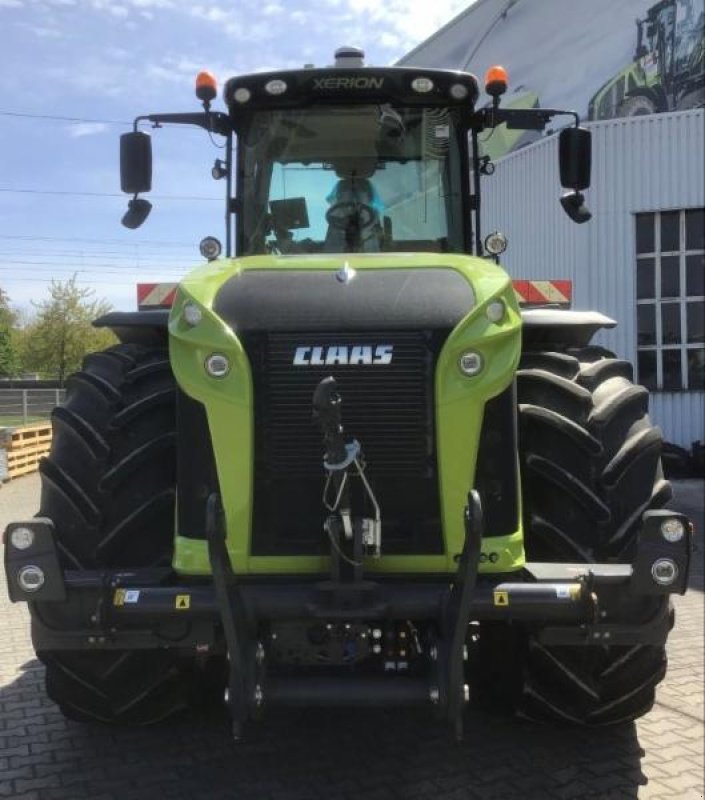Traktor des Typs CLAAS XERION 4200 TRAC, Gebrauchtmaschine in Landsberg (Bild 2)
