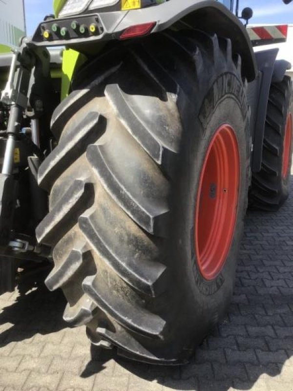 Traktor des Typs CLAAS XERION 4200 TRAC, Gebrauchtmaschine in Landsberg (Bild 13)