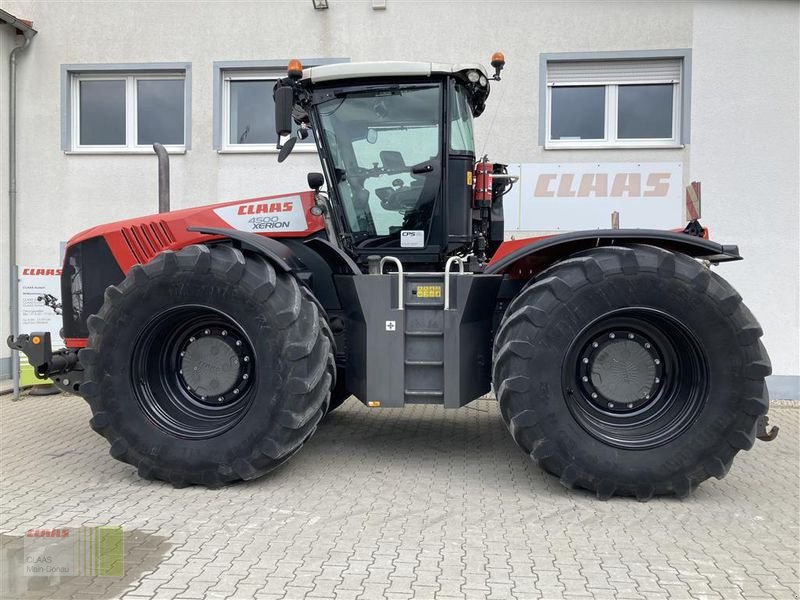 Traktor of the type CLAAS XERION 4500 TRAC VC, Gebrauchtmaschine in Aurach (Picture 1)