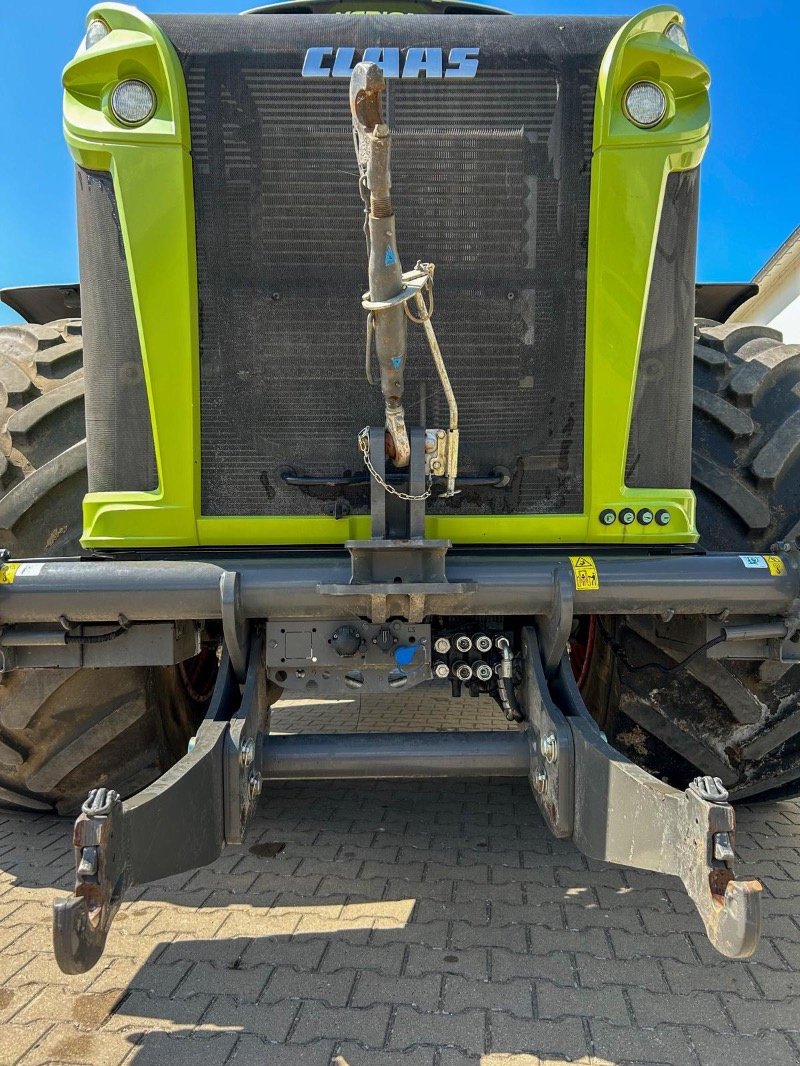 Traktor от тип CLAAS Xerion 4500 Trac VC, Gebrauchtmaschine в Rhinow (Снимка 5)