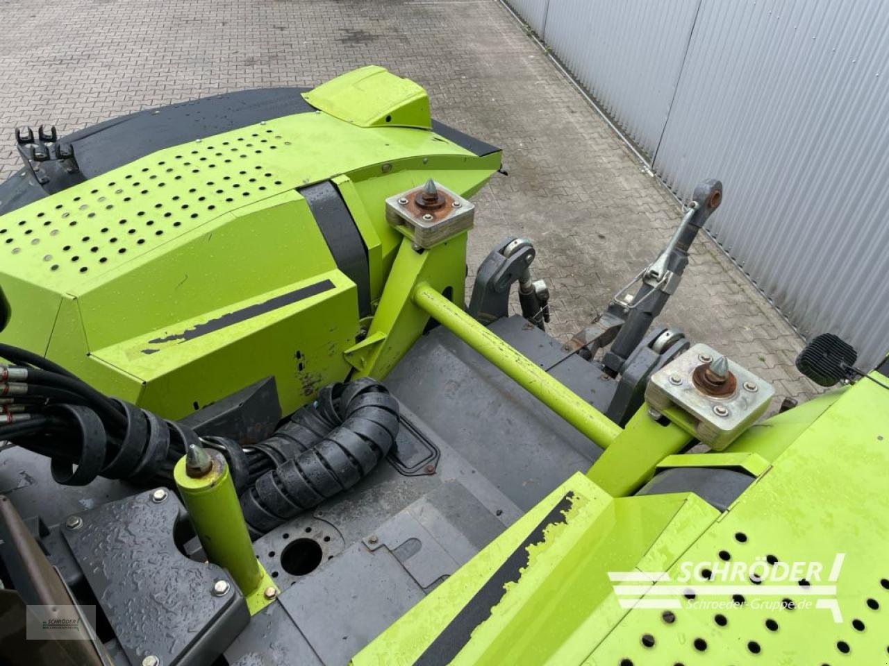 Traktor del tipo CLAAS XERION 4500, Gebrauchtmaschine In Wildeshausen (Immagine 20)