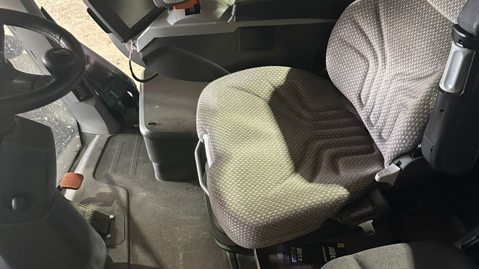 Traktor typu CLAAS XERION 5000 . Kun 1.900 timer. GPS klar., Gebrauchtmaschine v Kolding (Obrázek 2)