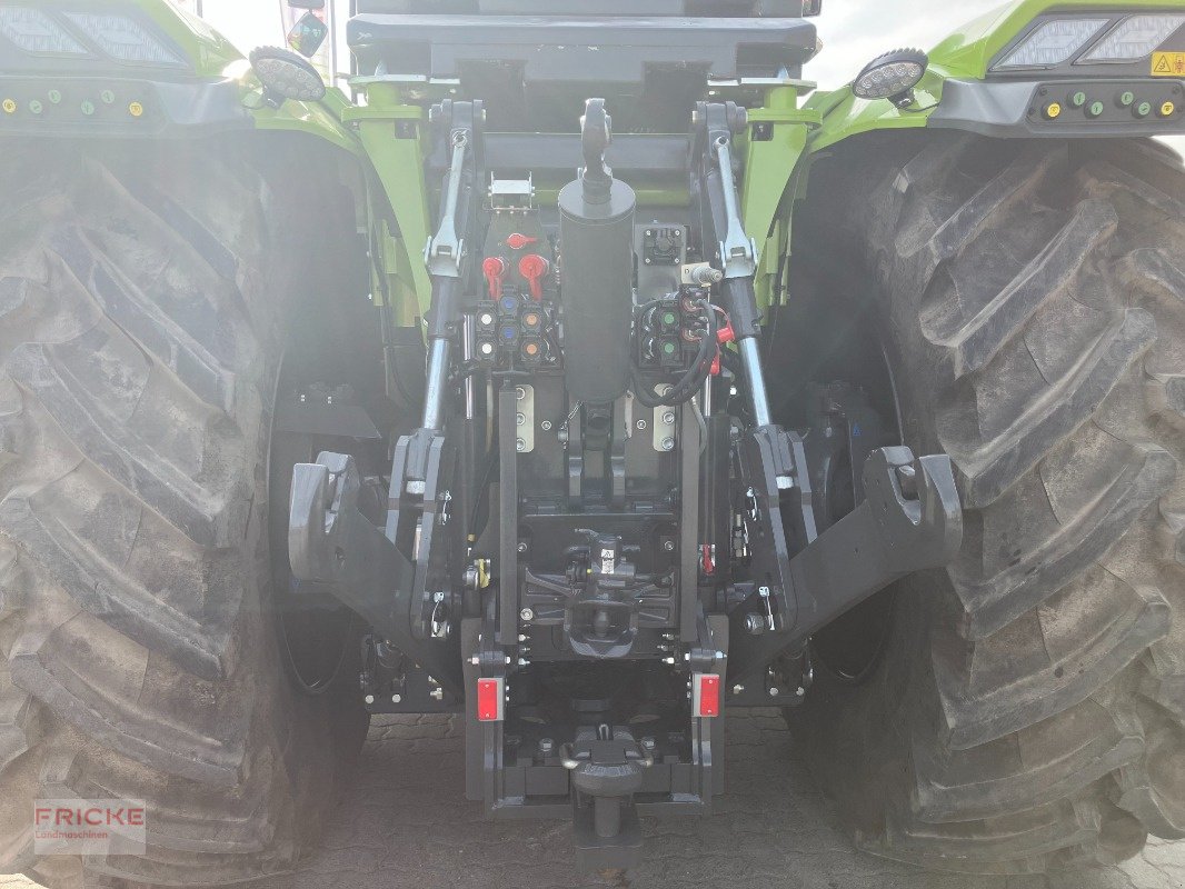 Traktor del tipo CLAAS Xerion 5000 Trac VC *BLACK WEEK OFFER!*, Gebrauchtmaschine In Demmin (Immagine 9)