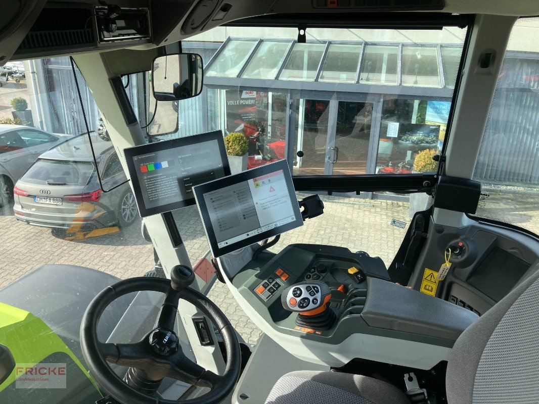 Traktor del tipo CLAAS Xerion 5000 Trac VC *BLACK WEEK OFFER!*, Gebrauchtmaschine In Demmin (Immagine 15)