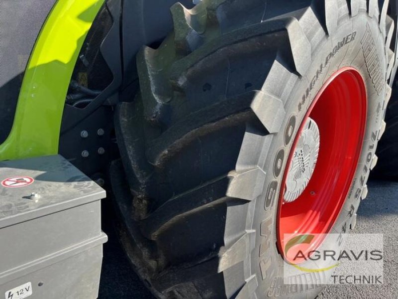 Traktor van het type CLAAS XERION 5000 TRAC VC, Gebrauchtmaschine in Meppen (Foto 15)