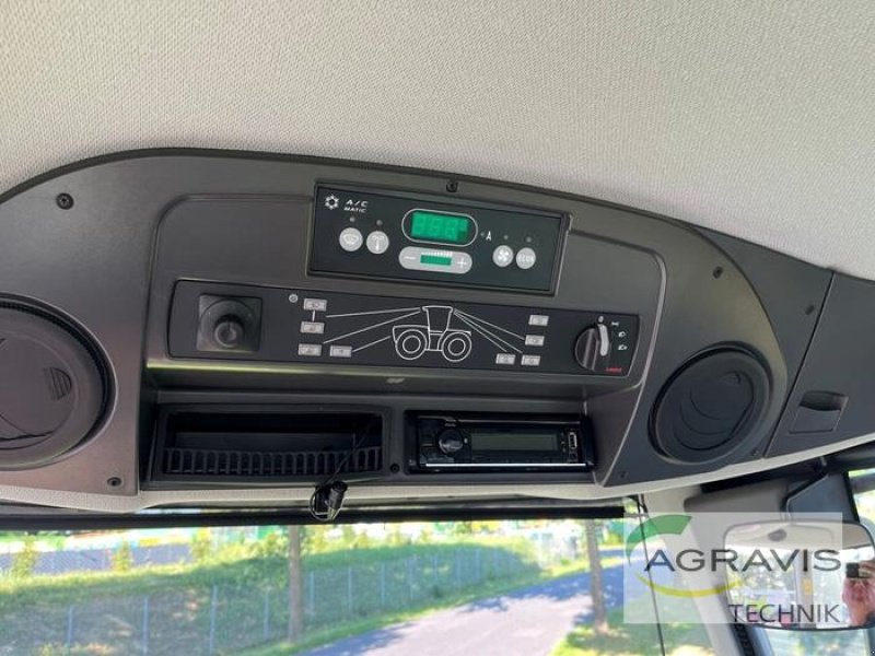 Traktor van het type CLAAS XERION 5000 TRAC VC, Gebrauchtmaschine in Meppen (Foto 19)