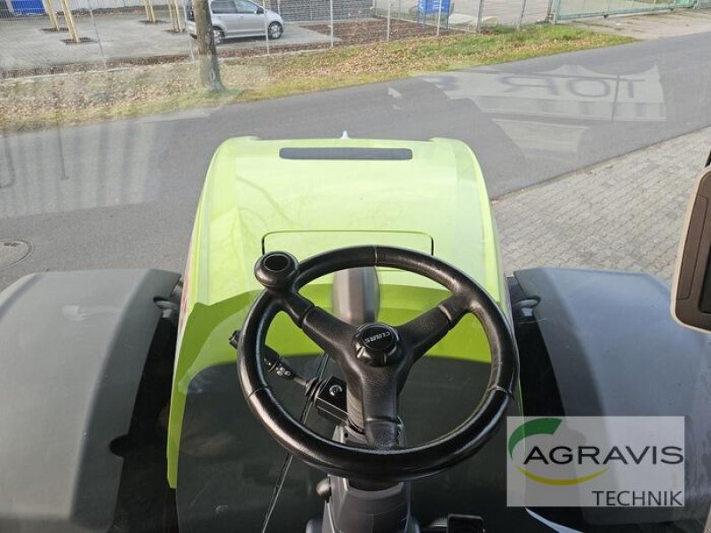 Traktor typu CLAAS XERION 5000 TRAC VC, Gebrauchtmaschine w Meppen (Zdjęcie 22)