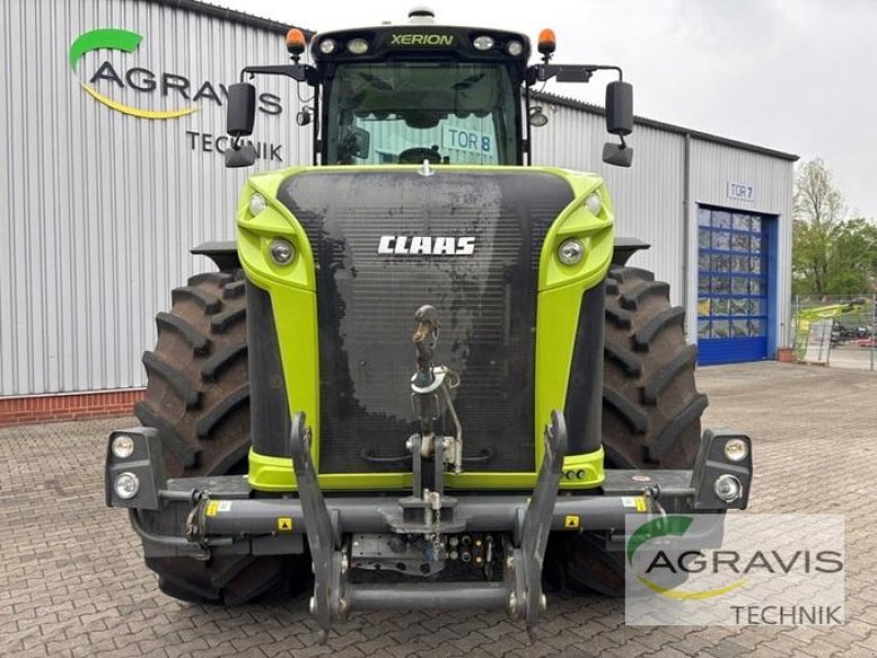 Traktor of the type CLAAS XERION 5000 TRAC VC, Gebrauchtmaschine in Meppen (Picture 13)