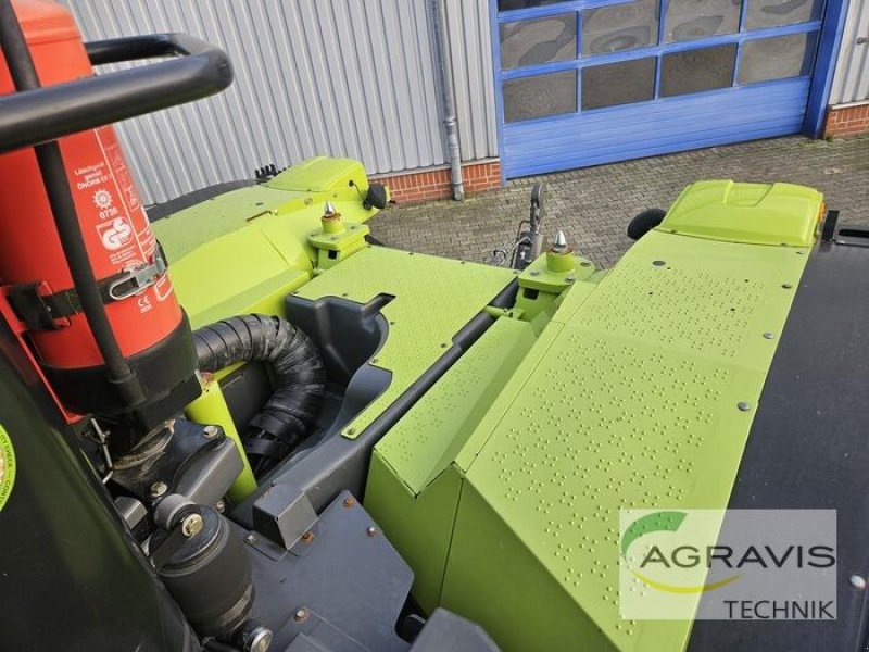 Traktor typu CLAAS XERION 5000 TRAC VC, Gebrauchtmaschine w Meppen (Zdjęcie 13)