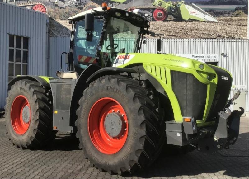 Traktor des Typs CLAAS XERION 5000 TRAC VC, Gebrauchtmaschine in Landsberg (Bild 2)
