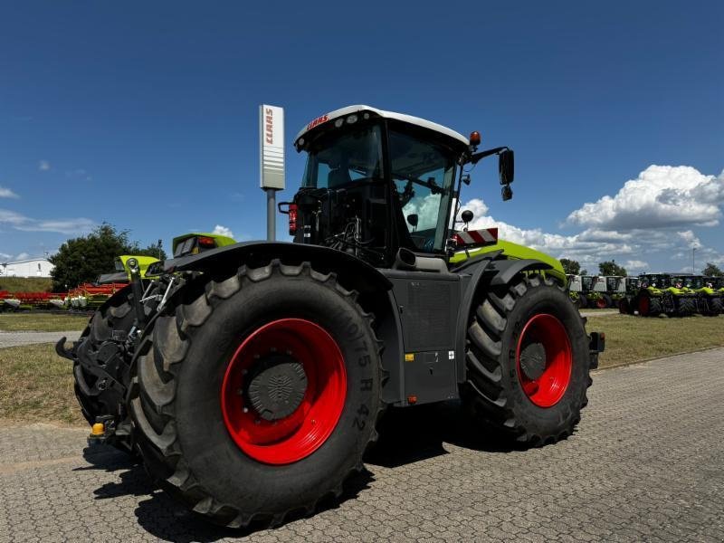 Traktor типа CLAAS XERION 5000 TRAC VC, Gebrauchtmaschine в Hockenheim (Фотография 7)