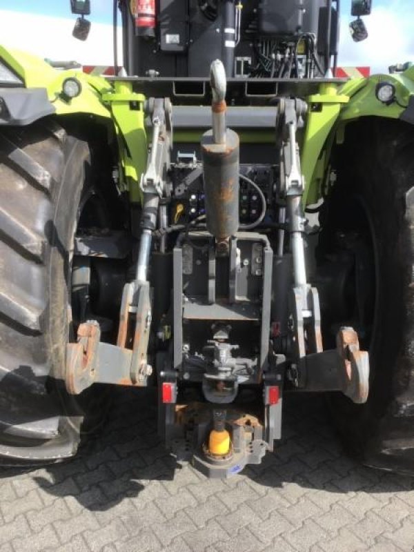 Traktor Türe ait CLAAS XERION 5000 TRAC VC, Gebrauchtmaschine içinde Landsberg (resim 8)
