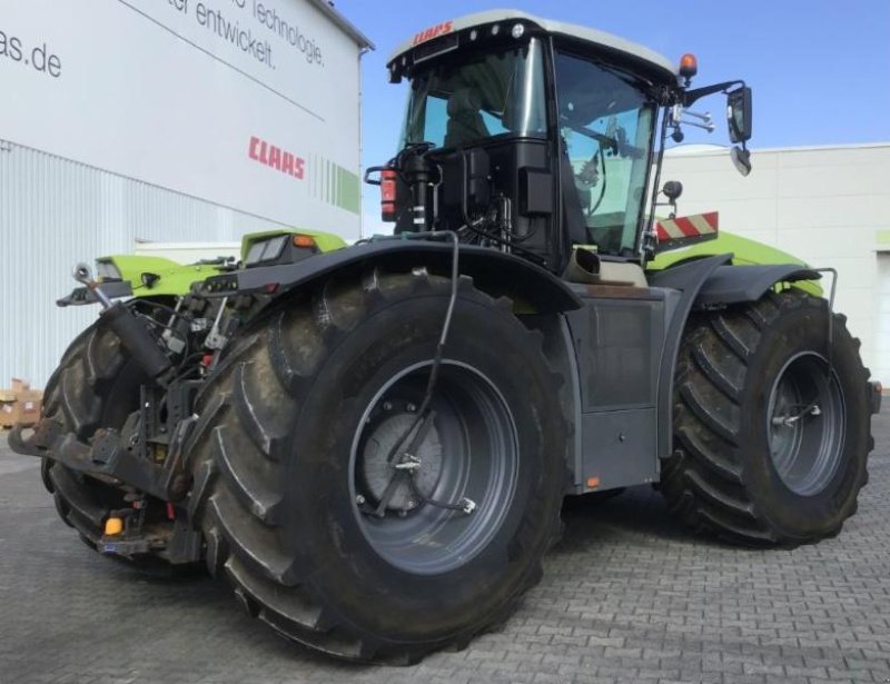 Traktor Türe ait CLAAS XERION 5000 TRAC VC, Gebrauchtmaschine içinde Landsberg (resim 5)