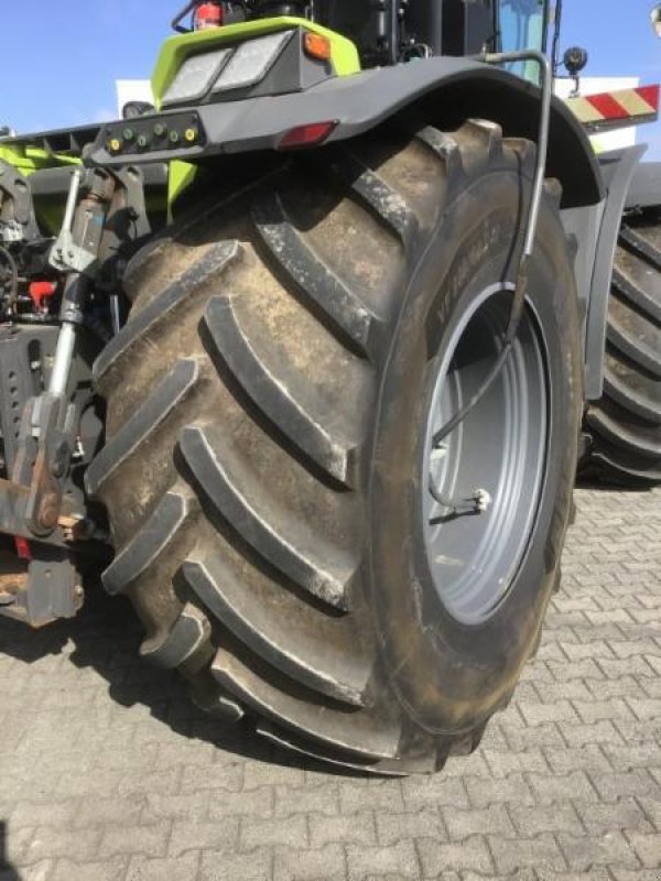 Traktor Türe ait CLAAS XERION 5000 TRAC VC, Gebrauchtmaschine içinde Landsberg (resim 13)