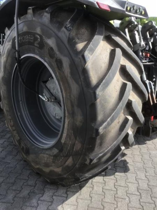 Traktor Türe ait CLAAS XERION 5000 TRAC VC, Gebrauchtmaschine içinde Landsberg (resim 12)