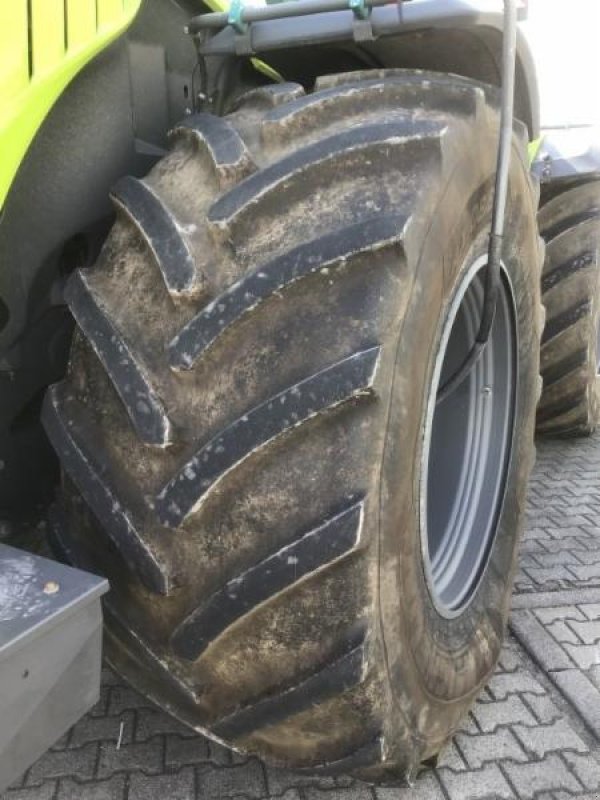 Traktor Türe ait CLAAS XERION 5000 TRAC VC, Gebrauchtmaschine içinde Landsberg (resim 15)