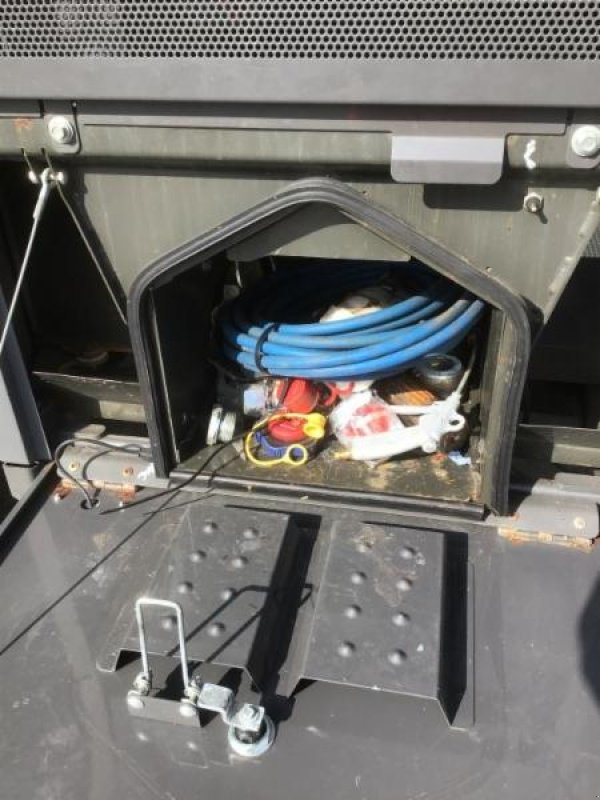 Traktor Türe ait CLAAS XERION 5000 TRAC VC, Gebrauchtmaschine içinde Landsberg (resim 18)