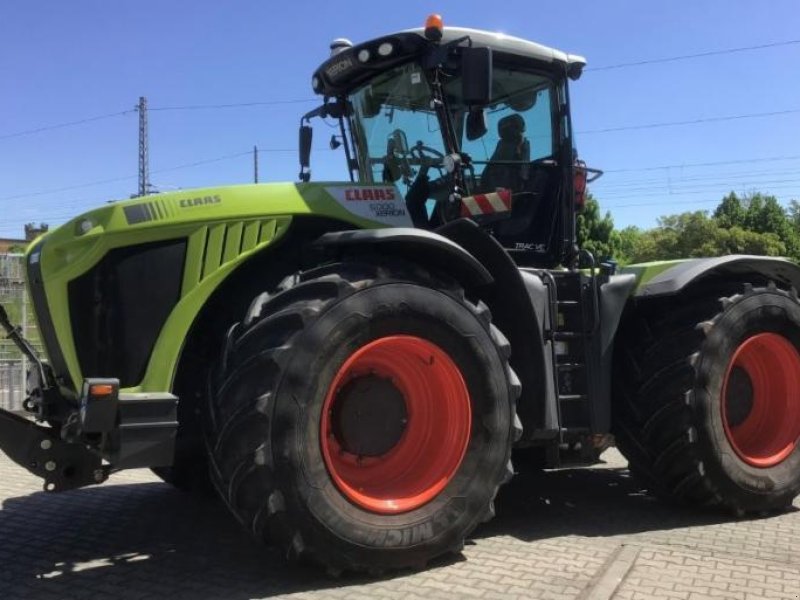Traktor des Typs CLAAS XERION 5000 TRAC VC, Gebrauchtmaschine in Landsberg (Bild 1)