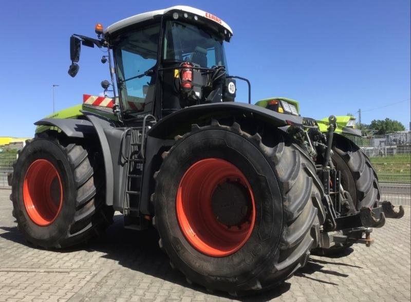 Traktor του τύπου CLAAS XERION 5000 TRAC VC, Gebrauchtmaschine σε Landsberg (Φωτογραφία 9)