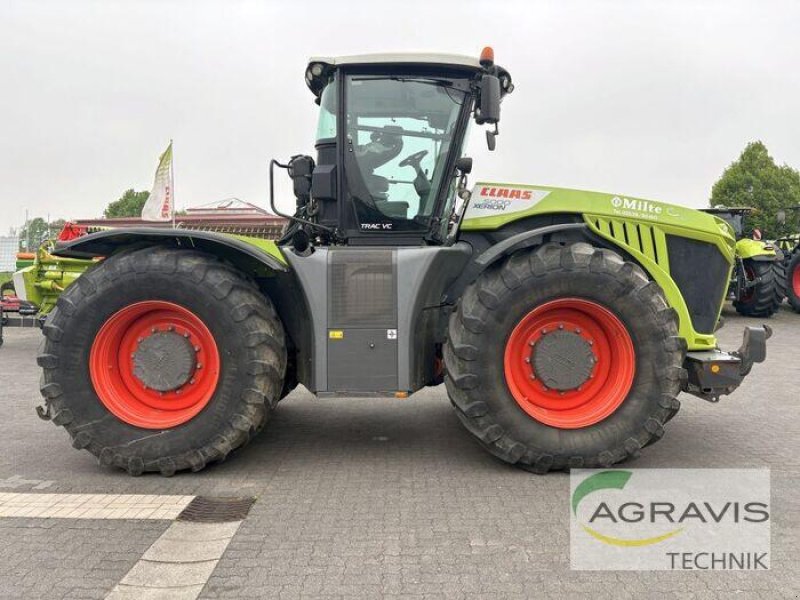 Traktor Türe ait CLAAS XERION 5000 TRAC VC, Gebrauchtmaschine içinde Olfen  (resim 13)