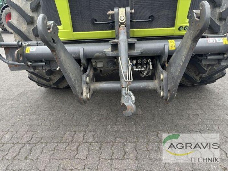 Traktor Türe ait CLAAS XERION 5000 TRAC VC, Gebrauchtmaschine içinde Olfen  (resim 11)