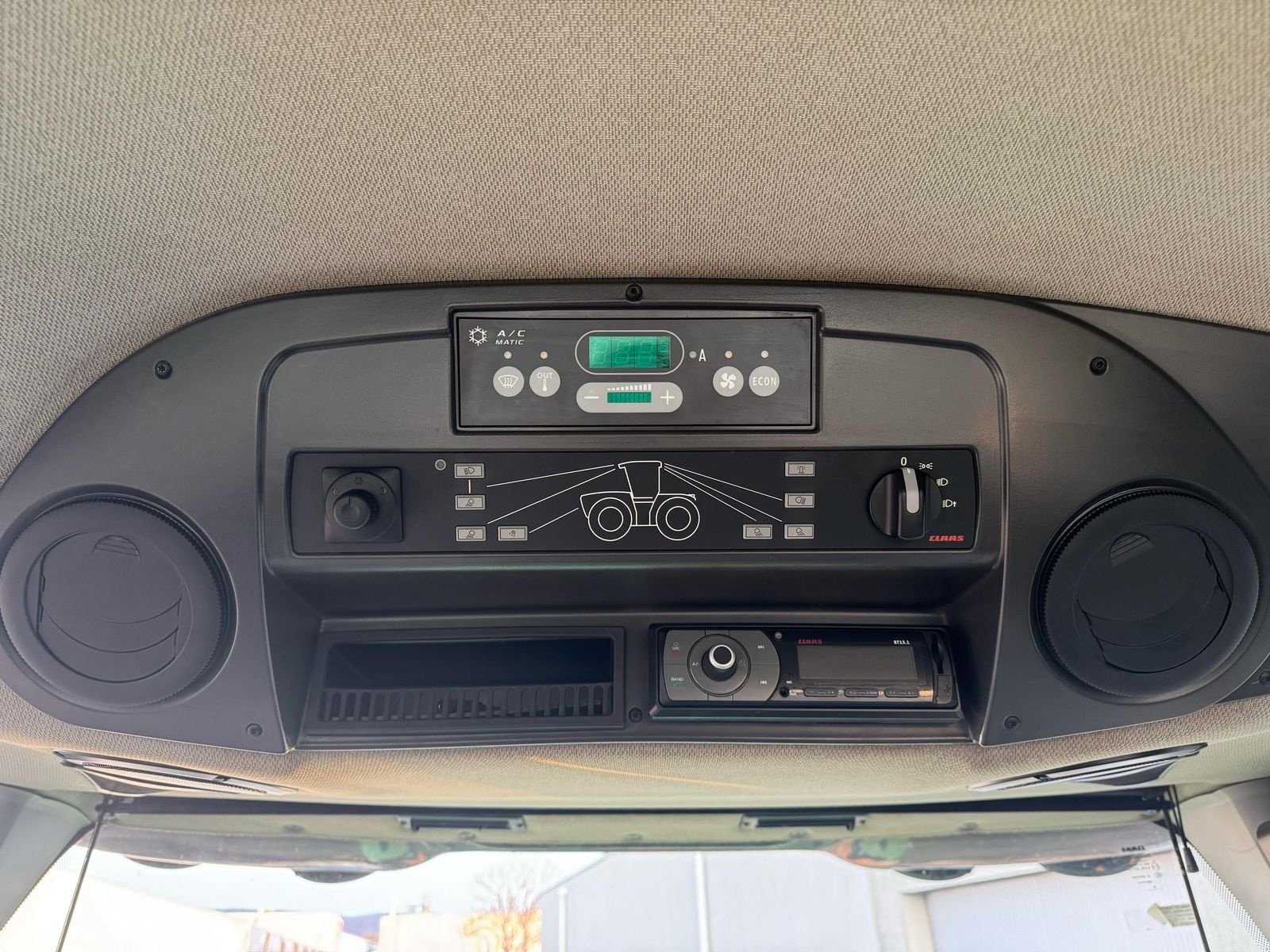 Traktor van het type CLAAS Xerion 5000 Trac VC, Gebrauchtmaschine in Harmannsdorf-Rückersdorf (Foto 15)