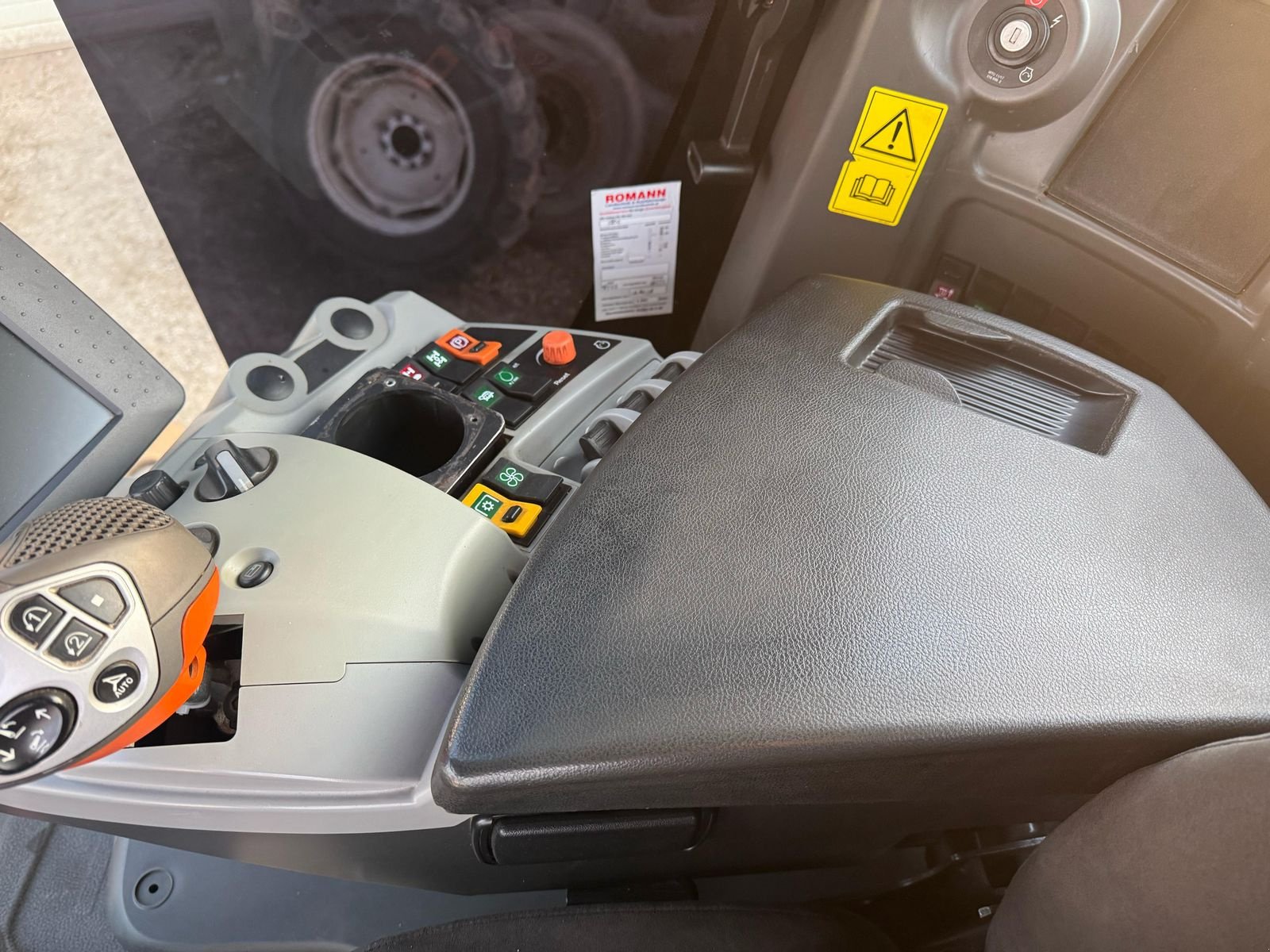 Traktor del tipo CLAAS Xerion 5000 Trac VC, Gebrauchtmaschine In Harmannsdorf-Rückersdorf (Immagine 8)