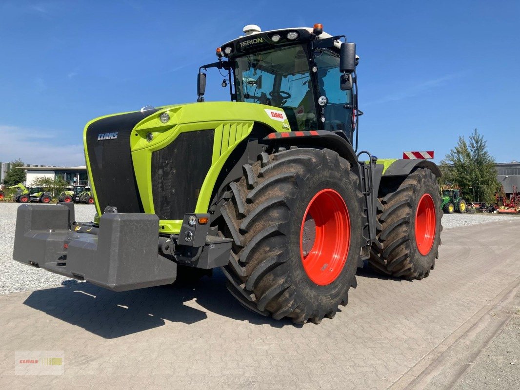 Traktor типа CLAAS Xerion 5000 trac, Gebrauchtmaschine в Schwülper (Фотография 1)