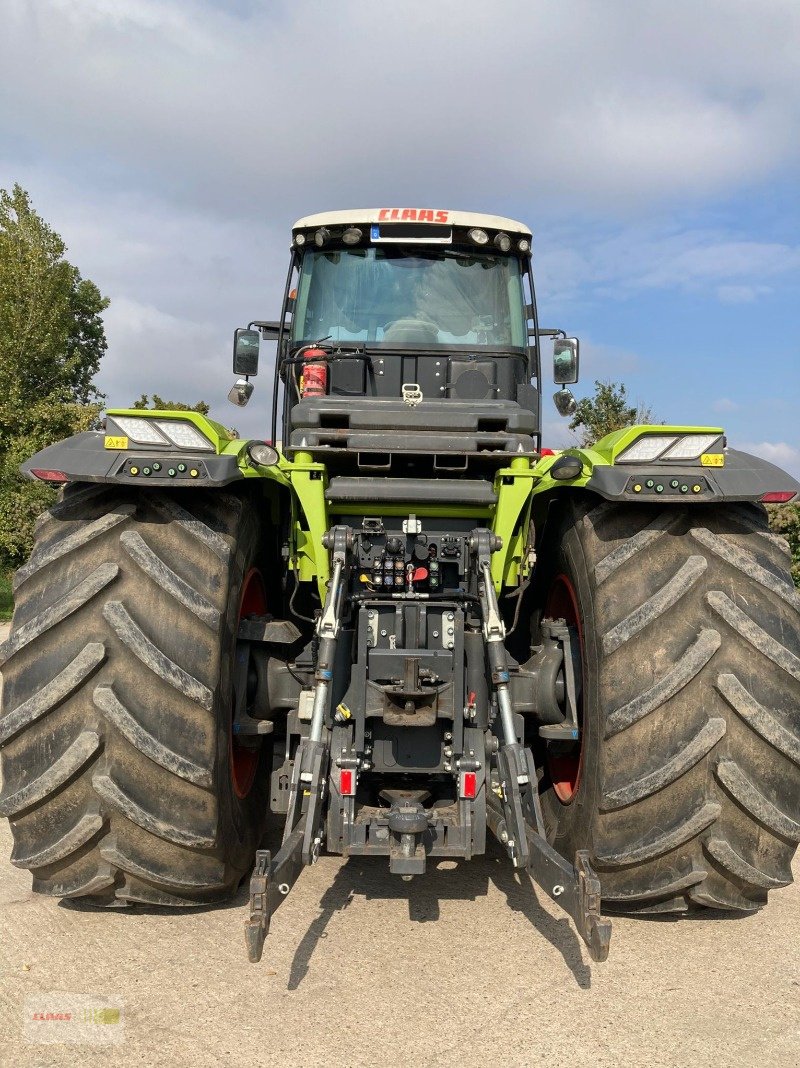 Traktor от тип CLAAS Xerion 5000 Trac, Gebrauchtmaschine в Groß Germersleben (Снимка 2)