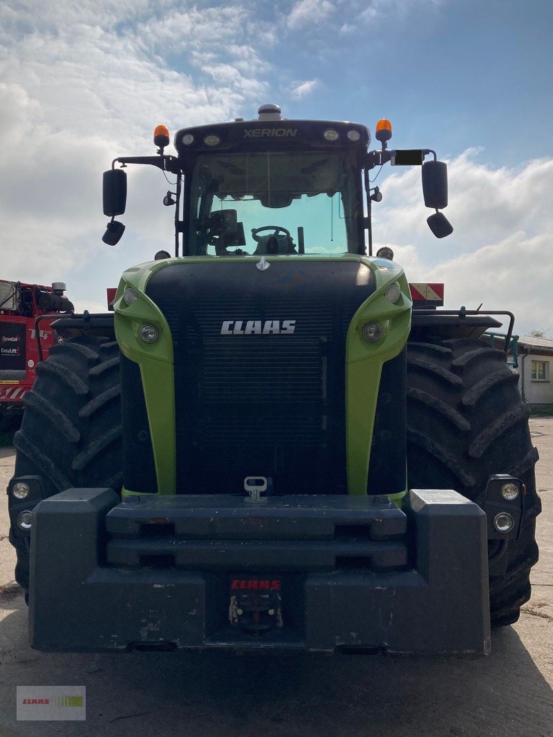 Traktor от тип CLAAS Xerion 5000 Trac, Gebrauchtmaschine в Groß Germersleben (Снимка 7)