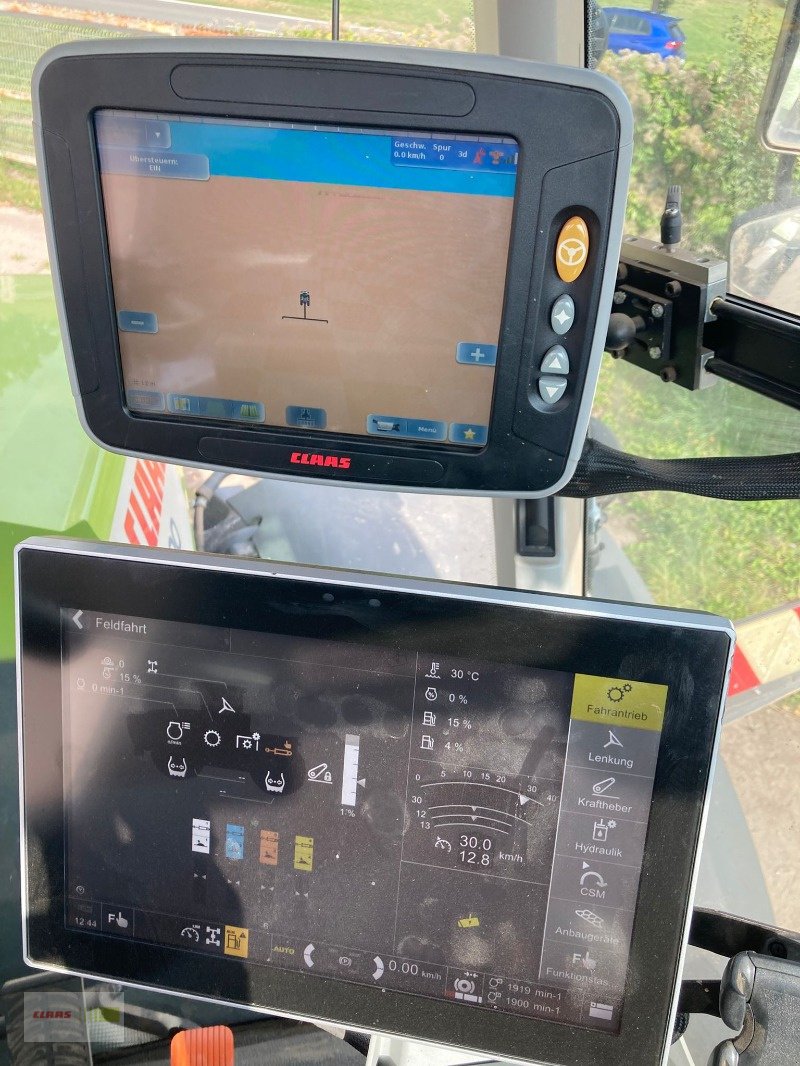 Traktor от тип CLAAS Xerion 5000 Trac, Gebrauchtmaschine в Groß Germersleben (Снимка 14)