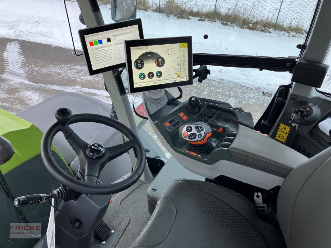 Traktor типа CLAAS Xerion 5000 Trac, Gebrauchtmaschine в Demmin (Фотография 15)