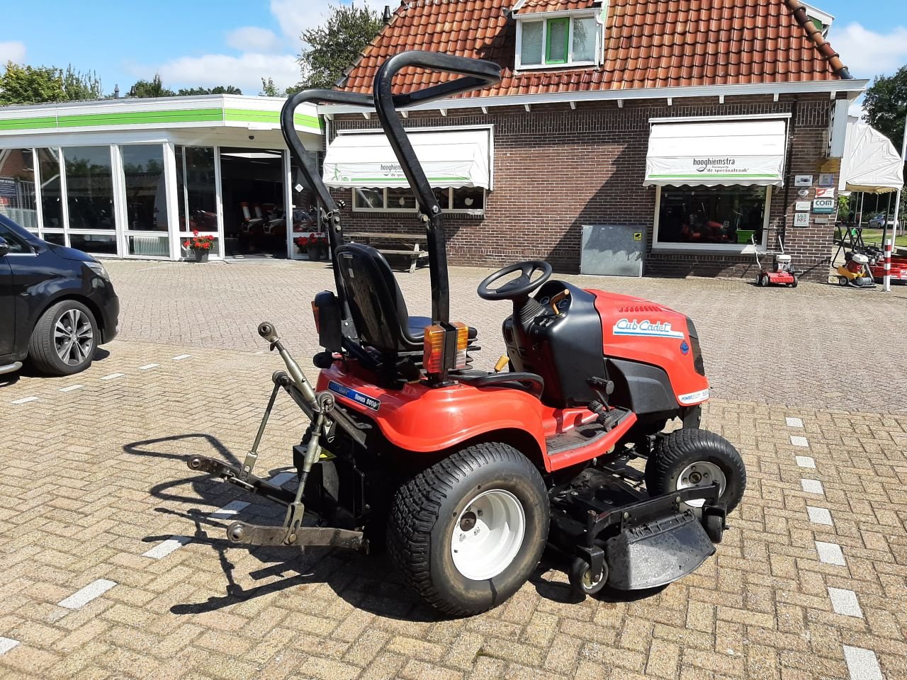 Traktor of the type Cub Cadet 5264, Gebrauchtmaschine in Hardegarijp (Picture 4)