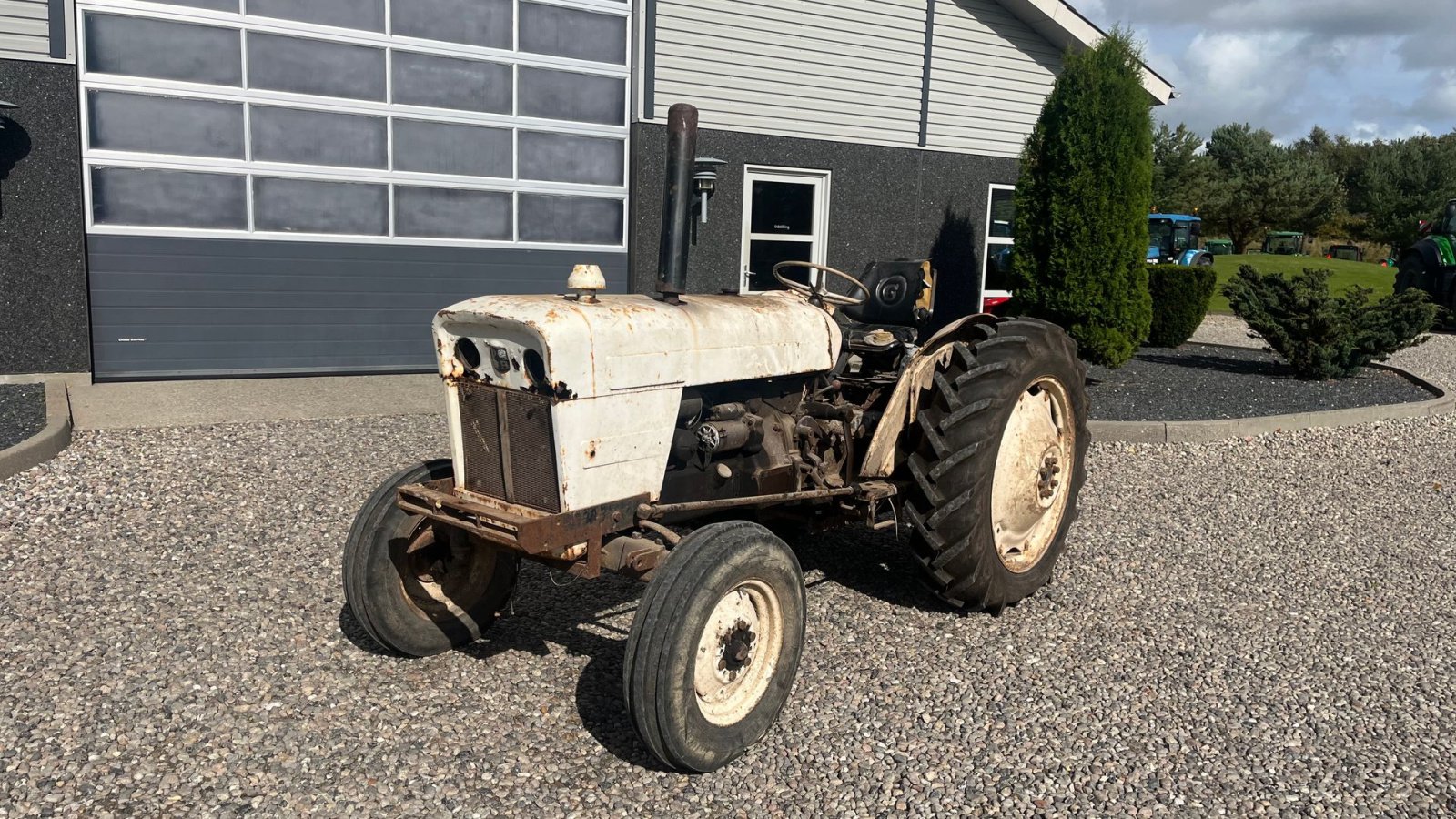 Traktor tipa David Brown 880 Med defekt køler, Gebrauchtmaschine u Lintrup (Slika 2)