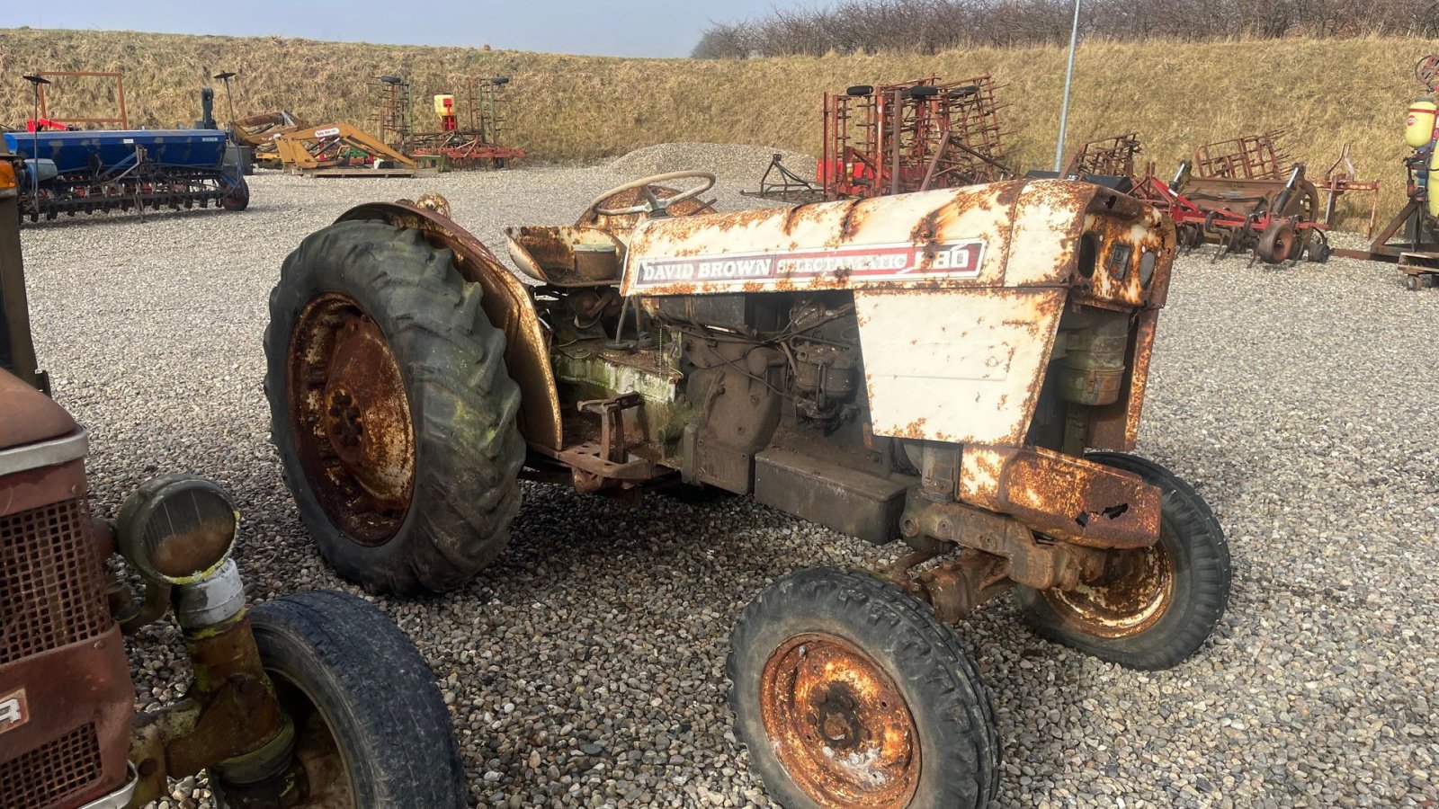 Traktor tipa David Brown 880 Til dele, Gebrauchtmaschine u Lintrup (Slika 1)