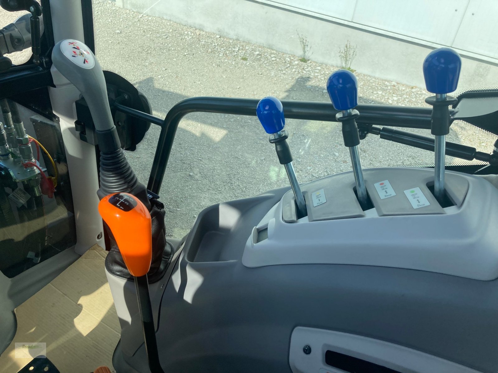 Traktor des Typs Deutz-Fahr # Der Preis ist heiß! # 5080 D Keyline LS, Neumaschine in Beilngries (Bild 6)