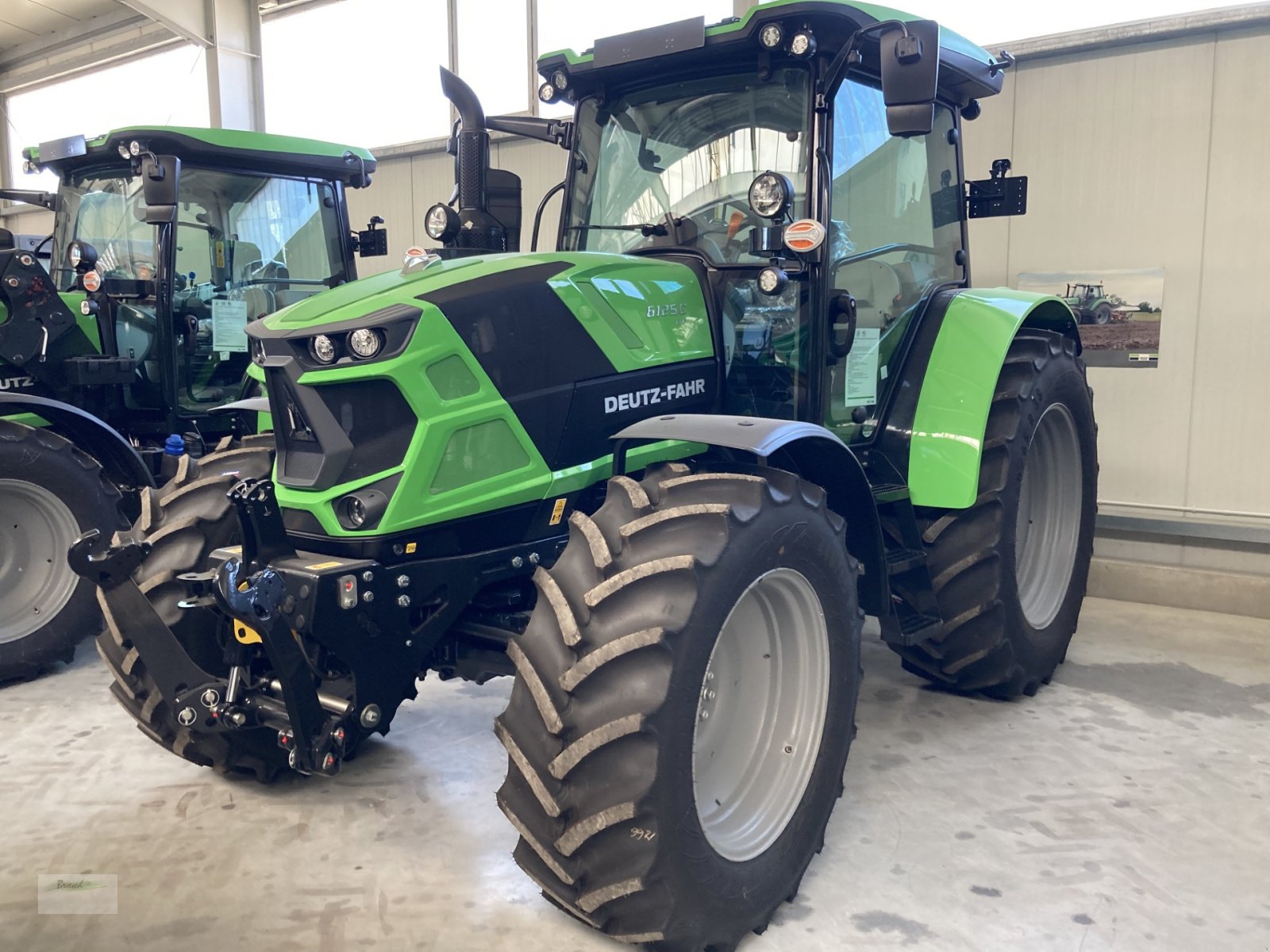 Traktor от тип Deutz-Fahr # Der Preis ist heiß! # 6125 C TTV, Neumaschine в Beilngries (Снимка 2)