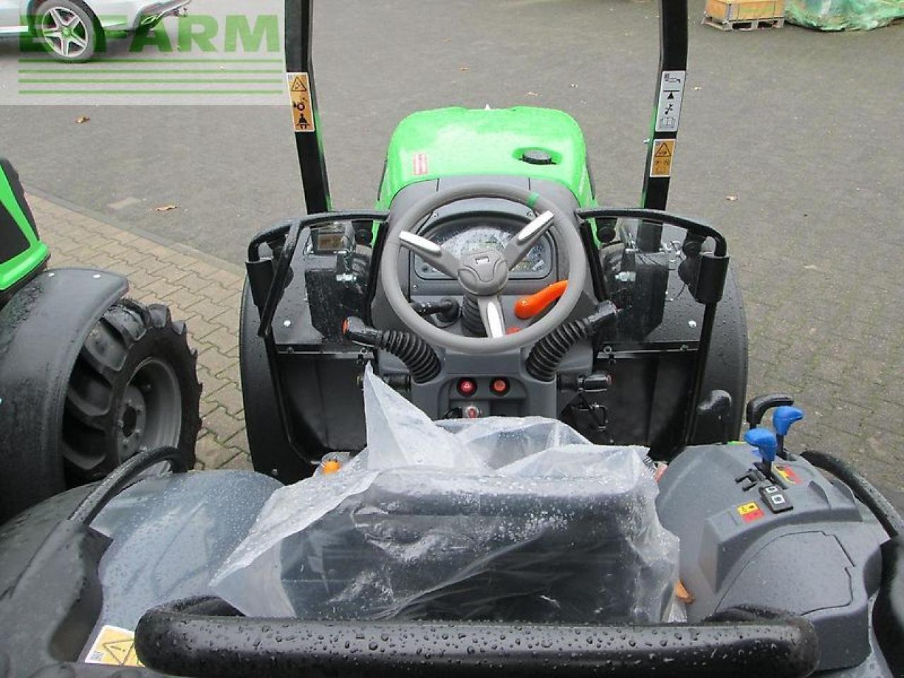Traktor типа Deutz-Fahr 3050, Gebrauchtmaschine в VELBERT (Фотография 5)