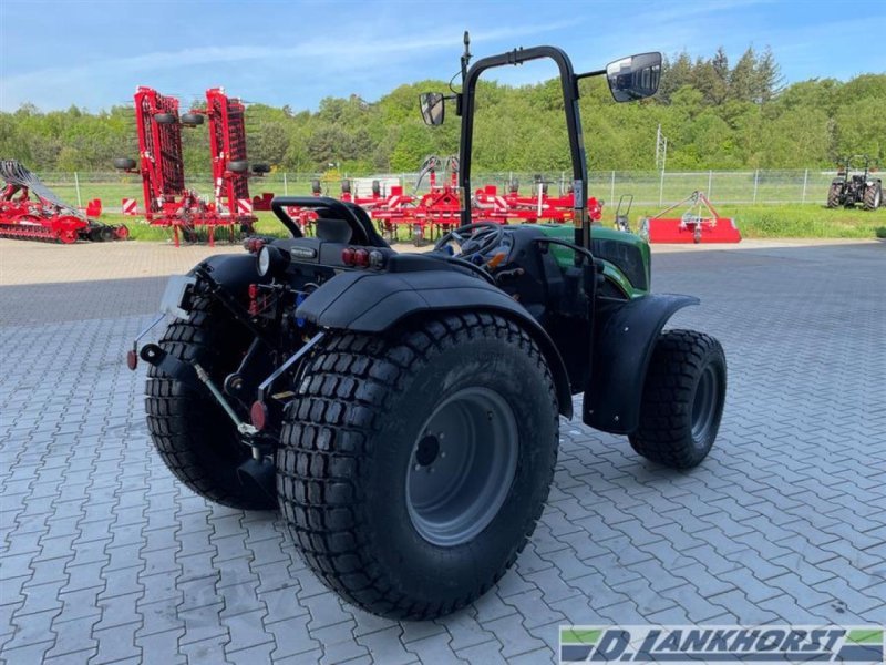 Traktor des Typs Deutz-Fahr 3060 (A), Neumaschine in Emsbüren (Bild 5)