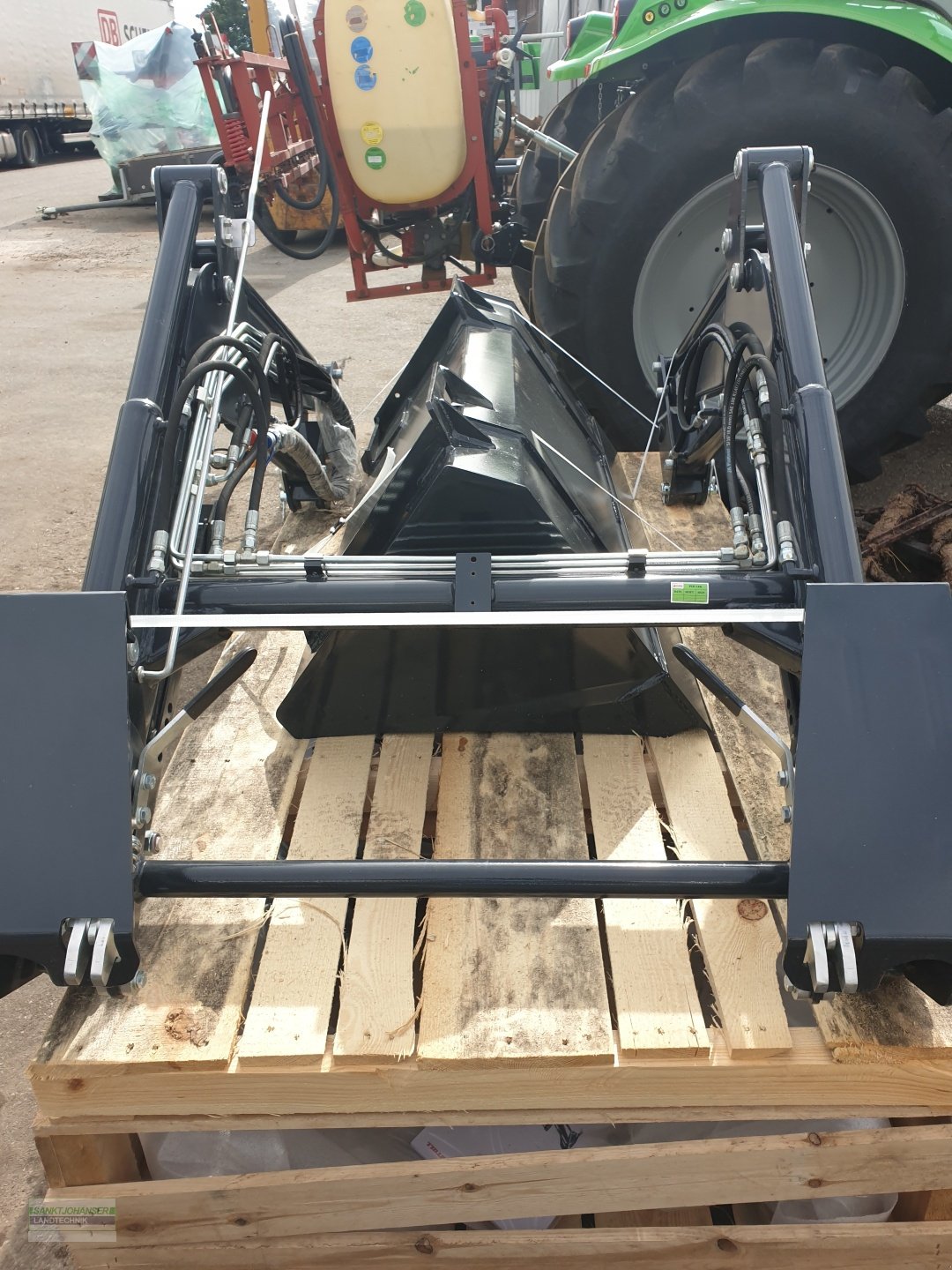 Traktor des Typs Deutz-Fahr 3060 -Aktionspreis-, Neumaschine in Diessen (Bild 24)