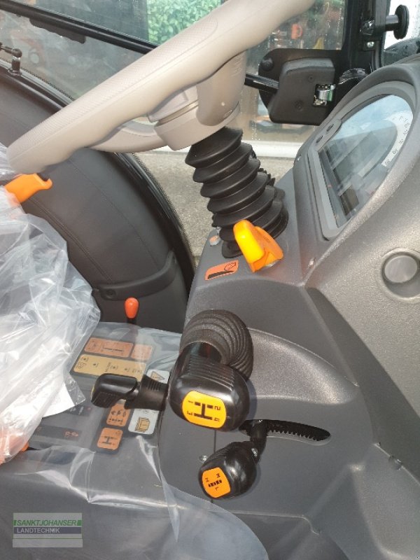 Traktor des Typs Deutz-Fahr 3060 -Aktionspreis-, Neumaschine in Diessen (Bild 9)