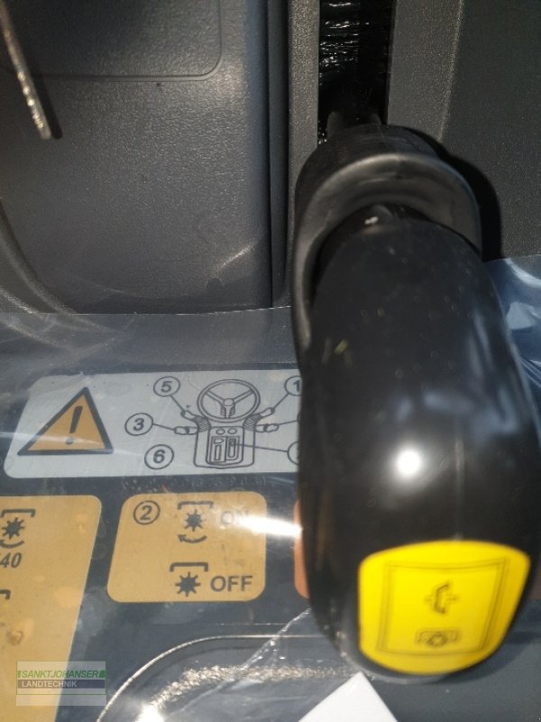 Traktor του τύπου Deutz-Fahr 3060 -Aktionspreis-, Neumaschine σε Diessen (Φωτογραφία 16)