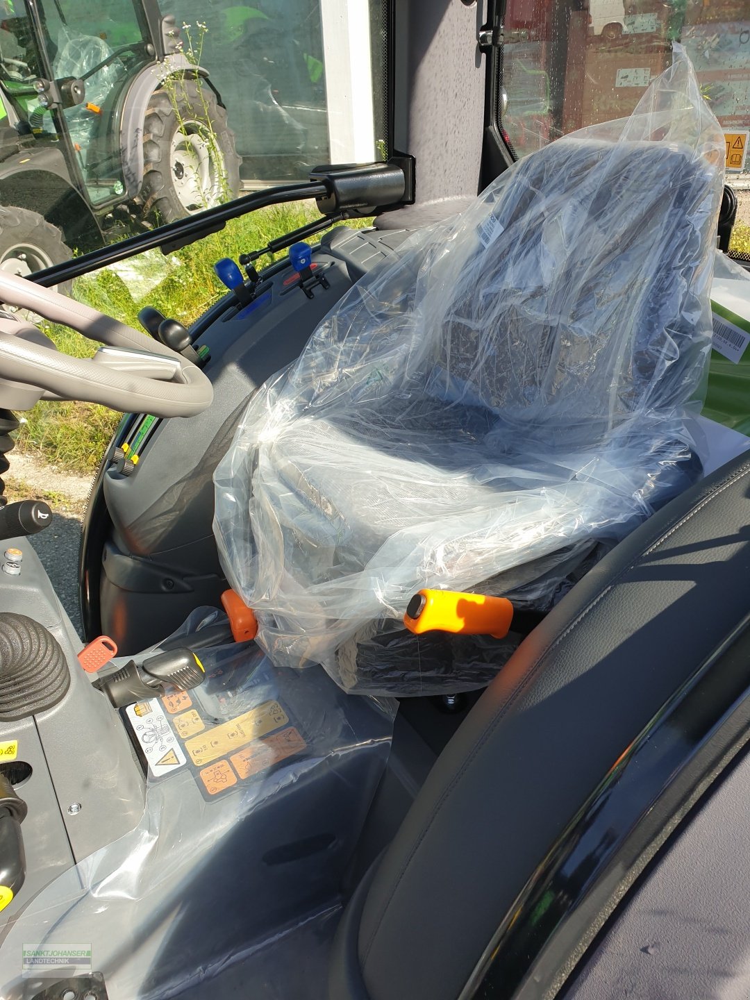 Traktor tip Deutz-Fahr 3060 -Aktionspreis-, Neumaschine in Diessen (Poză 20)