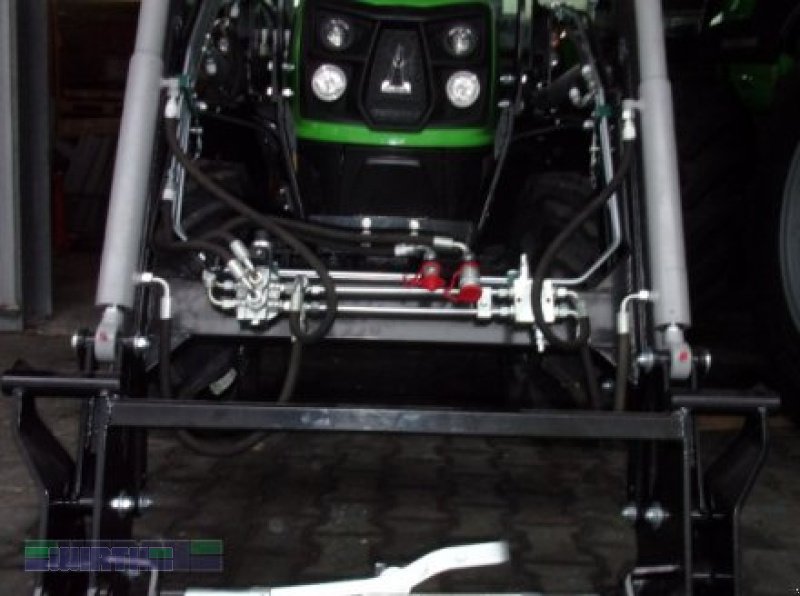 Traktor des Typs Deutz-Fahr 3060 mit Industrielader, Neumaschine in Buchdorf (Bild 11)