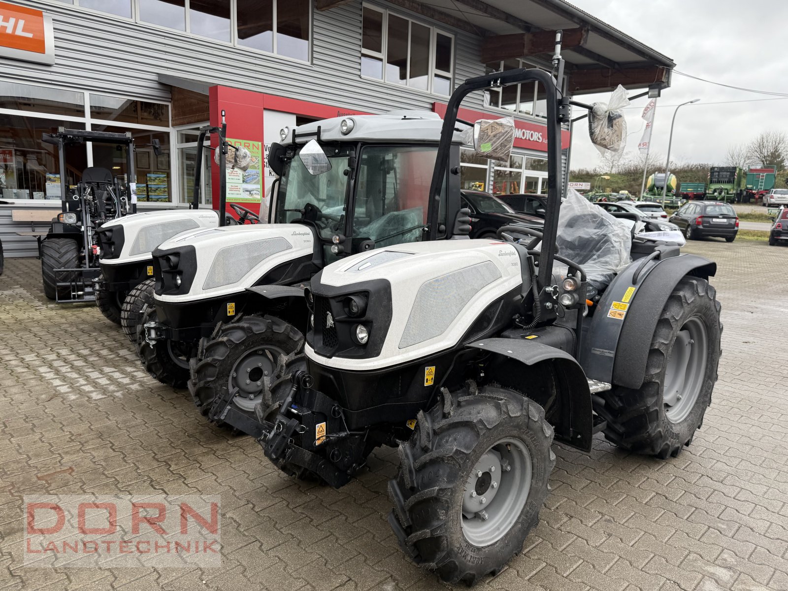 Traktor of the type Deutz-Fahr 3060 Sondermodel, Neumaschine in Bruckberg (Picture 3)