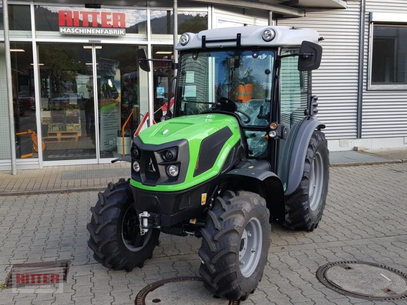 Traktor типа Deutz-Fahr 3060, Neumaschine в Zell a. H.